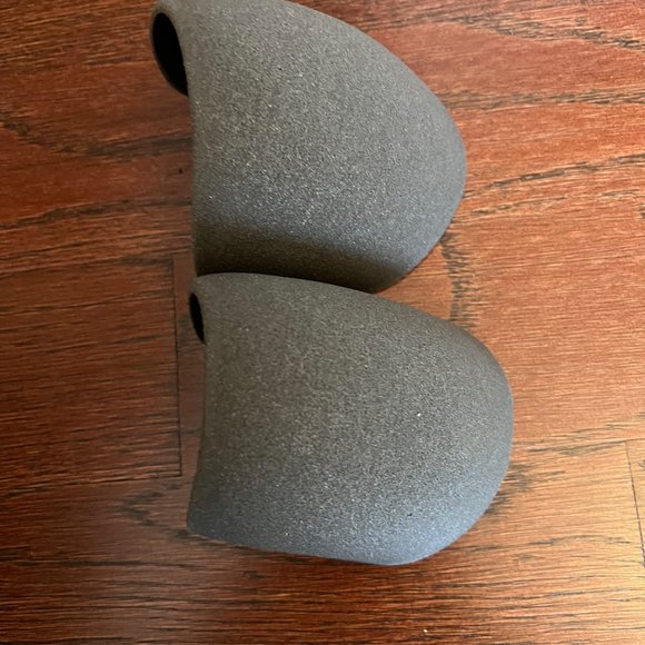 Natural Shoulder Pads in Charcoal NWT - Picture 7 of 13